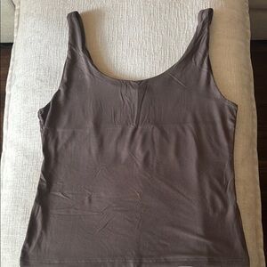 ⛔️SOLD⛔️H&M Women's Top in Brown